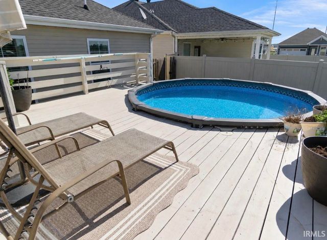 4529 Brentford Drive, Newburgh, IN 47630