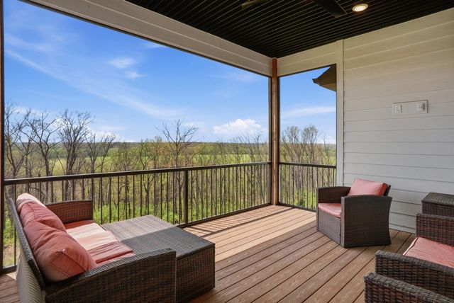 427 ANGELS REST WAY, Columbia, MO 65203