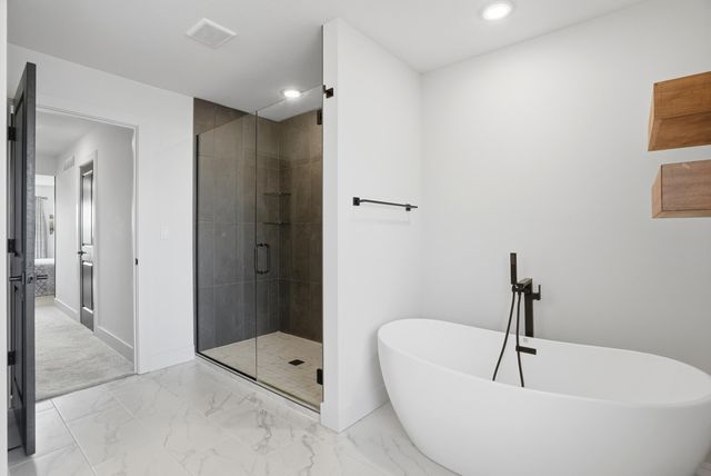 427 ANGELS REST WAY, Columbia, MO 65203