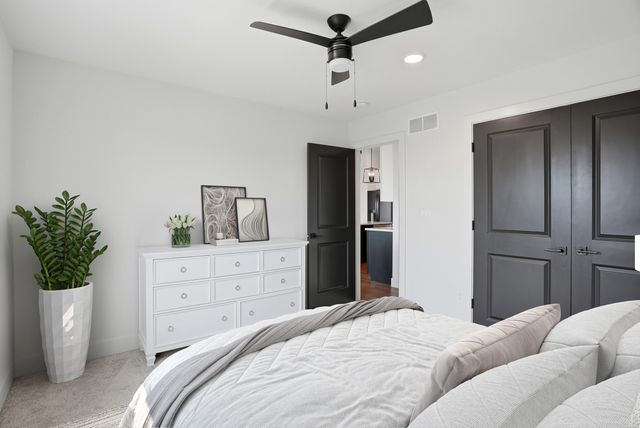 427 ANGELS REST WAY, Columbia, MO 65203