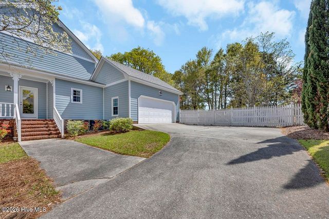 120 Wetland Drive, Wilmington, NC 28412