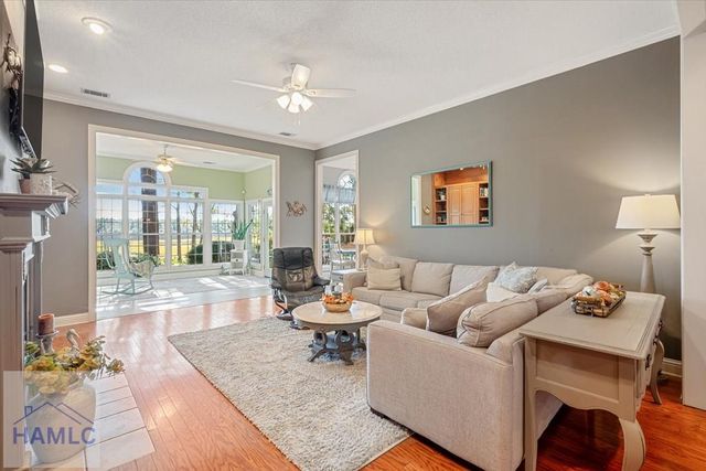 262 Mingarry Drive, Richmond Hill, GA 31324