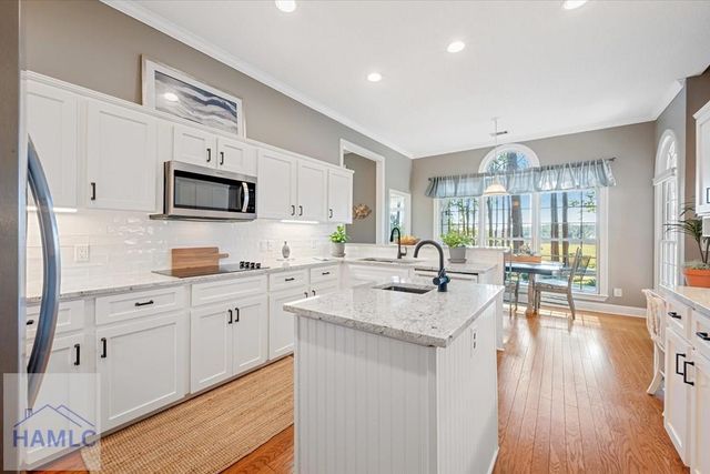 262 Mingarry Drive, Richmond Hill, GA 31324