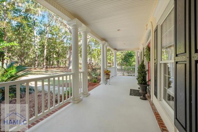 262 Mingarry Drive, Richmond Hill, GA 31324