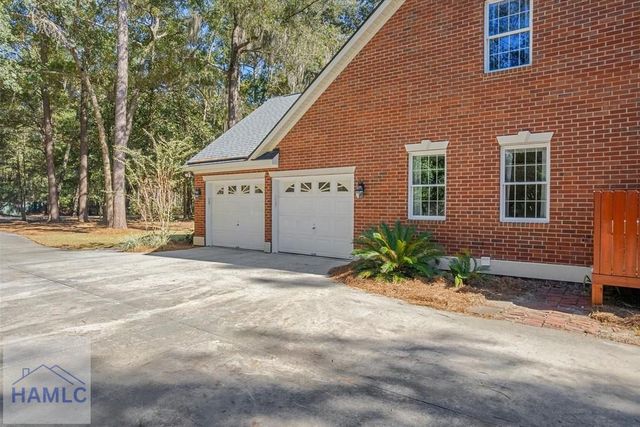 262 Mingarry Drive, Richmond Hill, GA 31324