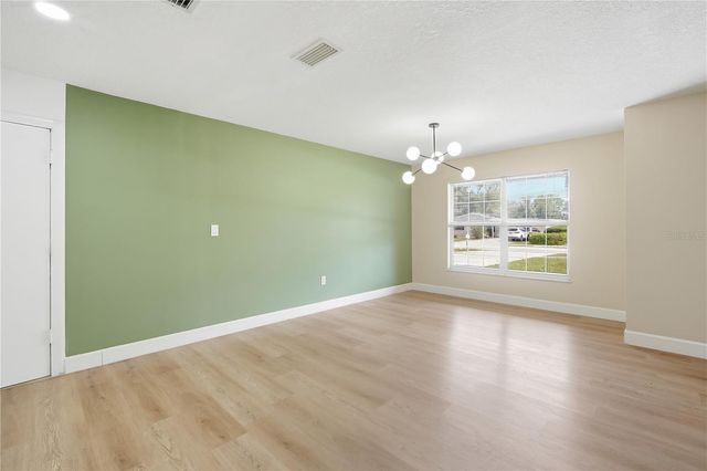 6121 WHITEWAY DRIVE, Tampa, FL 33617