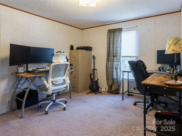 55 Morgan Road, Weaverville, NC 28787