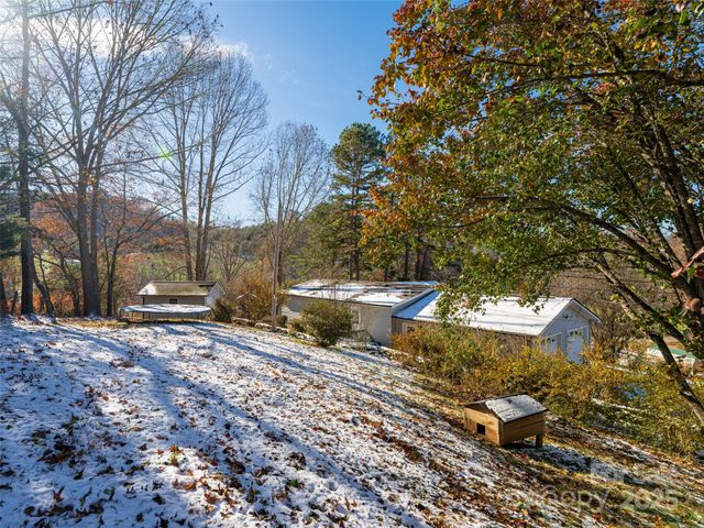 55 Morgan Road, Weaverville, NC 28787