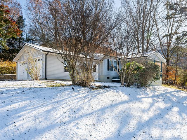 55 Morgan Road, Weaverville, NC 28787