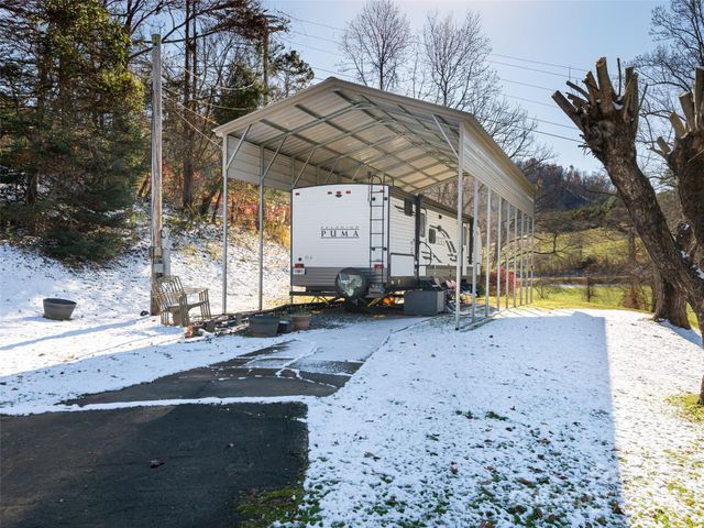 55 Morgan Road, Weaverville, NC 28787