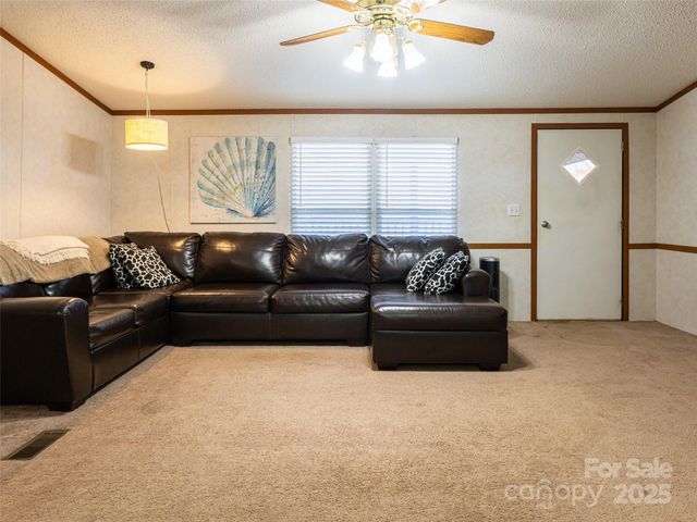 55 Morgan Road, Weaverville, NC 28787