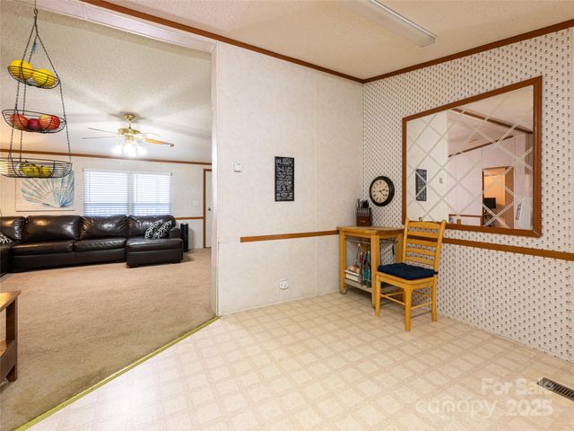 55 Morgan Road, Weaverville, NC 28787