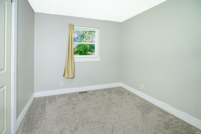 1031 N Orris Drive, Bloomington, IN 47404