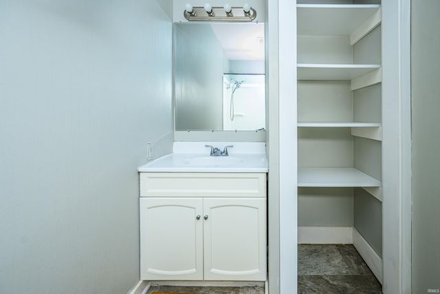 1031 N Orris Drive, Bloomington, IN 47404