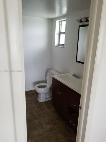 5790 Stirling Road 314, Hollywood, FL 33021
