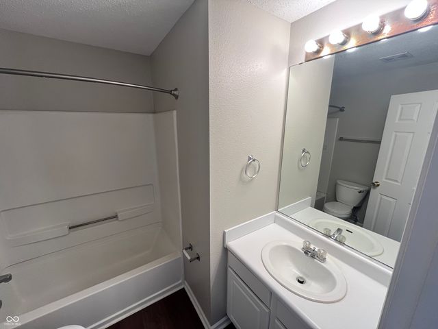 10896 Riverwood Boulevard, Indianapolis, IN 46234