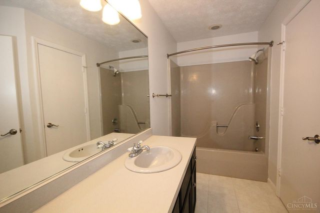 4840 Shannon Way, Middletown, OH 45042
