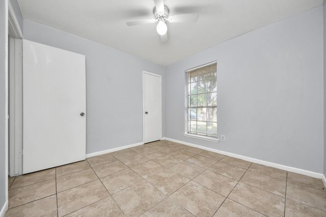 3806 Charriton Drive, Houston, TX 77039