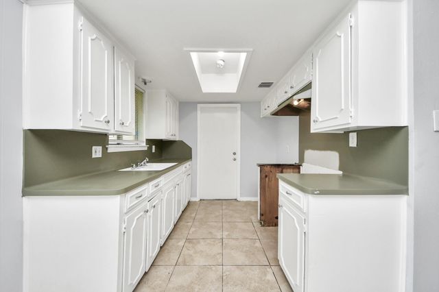 3806 Charriton Drive, Houston, TX 77039