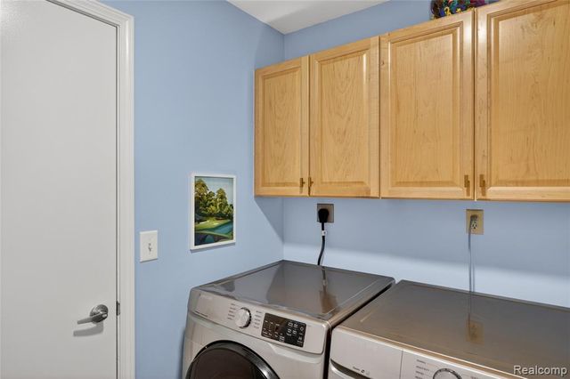 6652 Cortland Avenue 1, Brighton, MI 48114