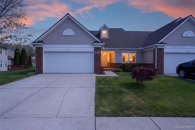 6652 Cortland Avenue 1, Brighton, MI 48114