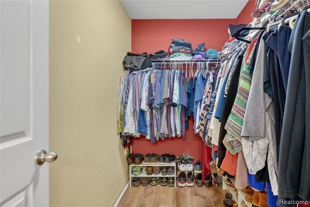 6652 Cortland Avenue 1, Brighton, MI 48114