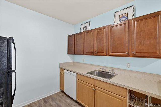6652 Cortland Avenue 1, Brighton, MI 48114