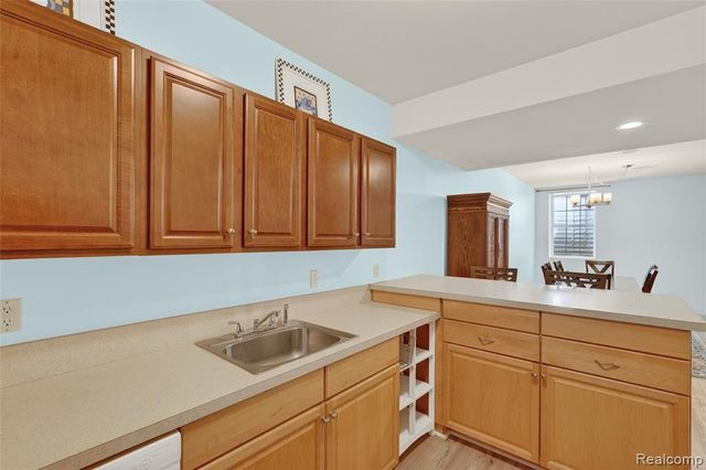 6652 Cortland Avenue 1, Brighton, MI 48114