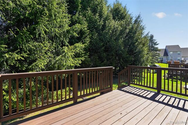 6652 Cortland Avenue 1, Brighton, MI 48114