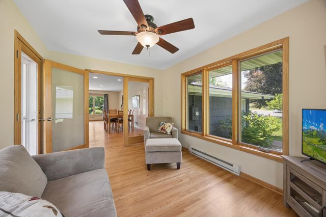 6204 Ashcroft Lane, Edina, MN 55424