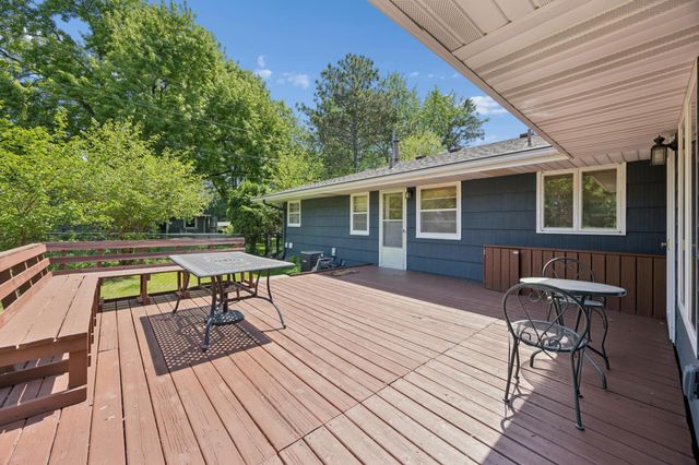 6204 Ashcroft Lane, Edina, MN 55424