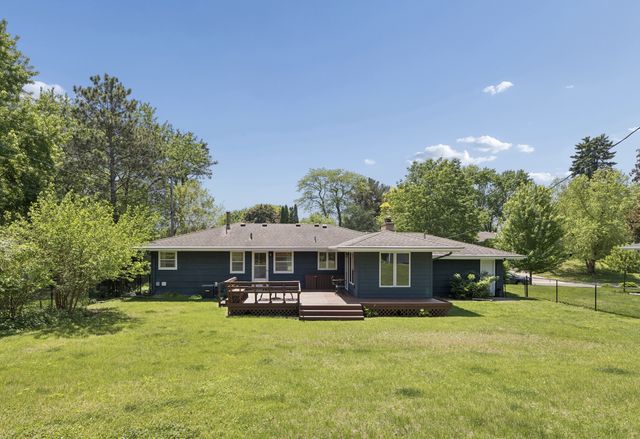 6204 Ashcroft Lane, Edina, MN 55424