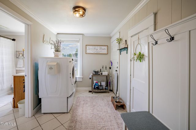 1260 King Mill Pike, Bristol, VA 24201