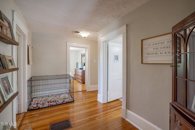 1260 King Mill Pike, Bristol, VA 24201