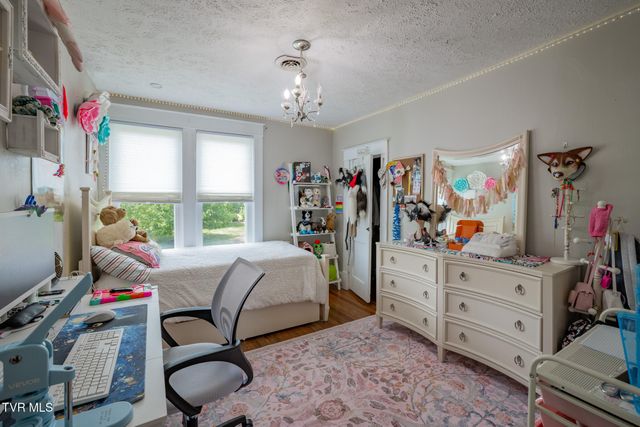 1260 King Mill Pike, Bristol, VA 24201