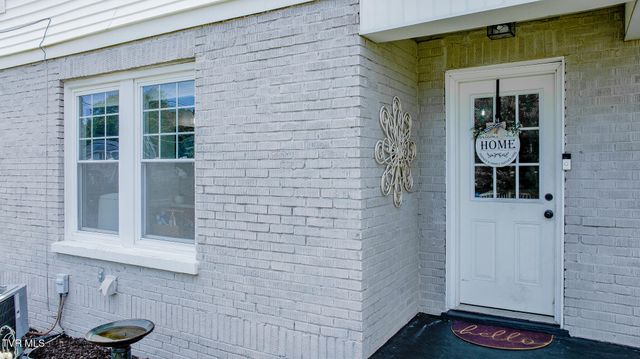 1260 King Mill Pike, Bristol, VA 24201