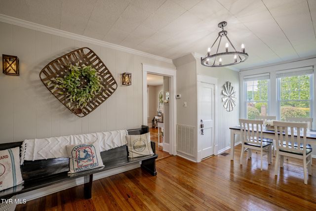 1260 King Mill Pike, Bristol, VA 24201