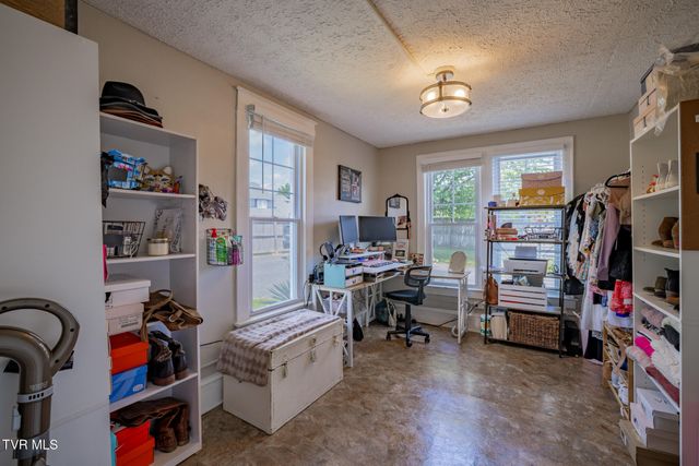 1260 King Mill Pike, Bristol, VA 24201