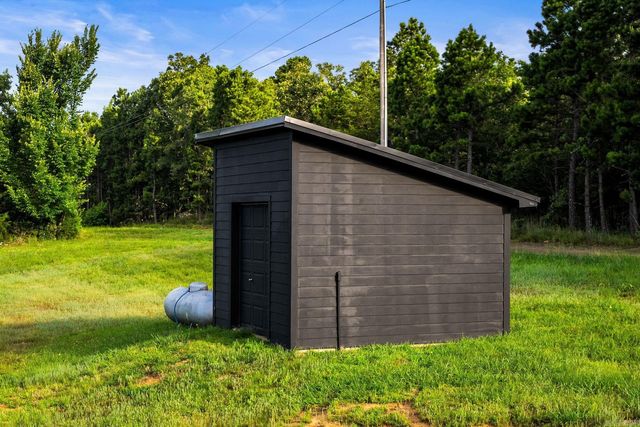 11334 Pool Hollow Road, Dardanelle, AR 72834
