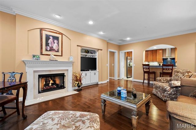 125 E Clinton Place 1C, Kirkwood, MO 63122