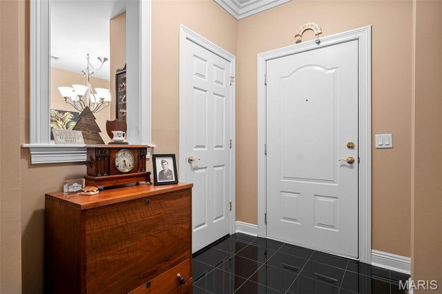 125 E Clinton Place 1C, Kirkwood, MO 63122