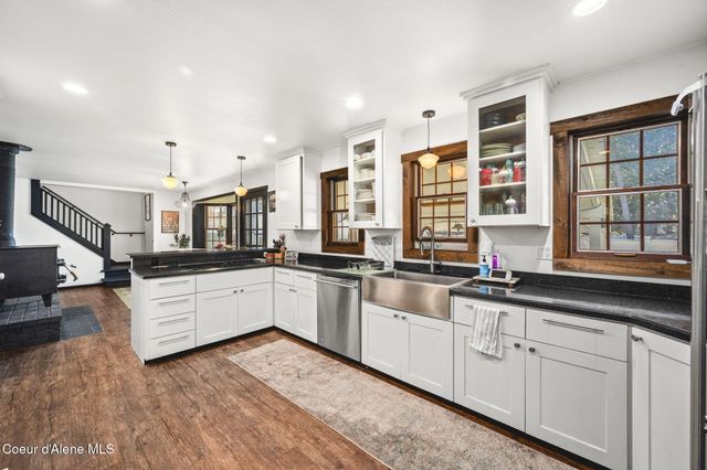 1140 E Forest Park LN, Coeur D'alene, ID 83815