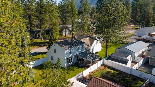 1140 E Forest Park LN, Coeur D'alene, ID 83815