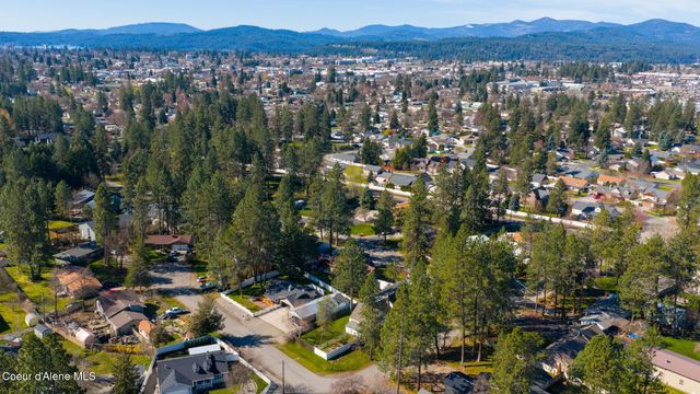 1140 E Forest Park LN, Coeur D'alene, ID 83815