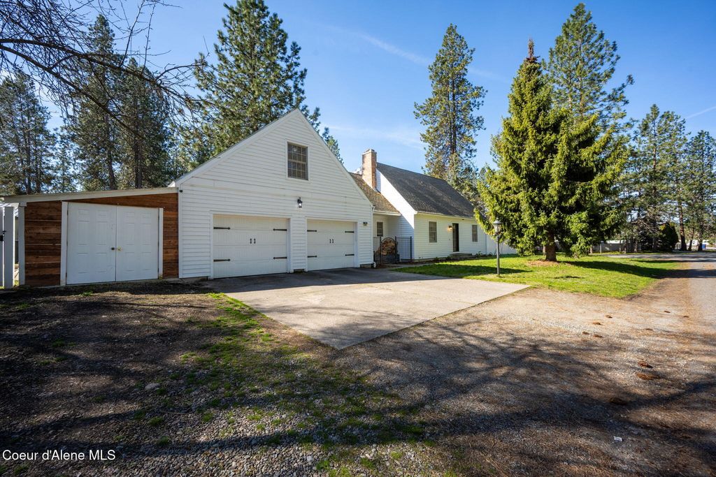 1140 E Forest Park LN, Coeur D'alene, ID 83815