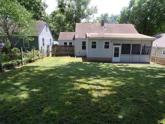 1208 Olive Street, Leavenworth, KS 66048