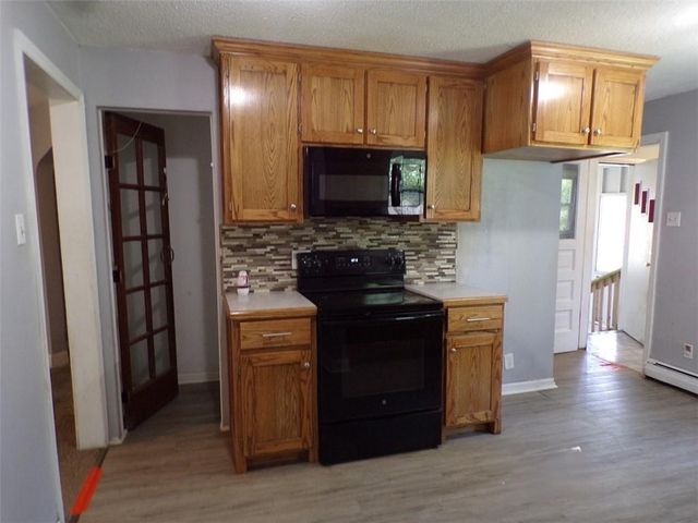 1208 Olive Street, Leavenworth, KS 66048