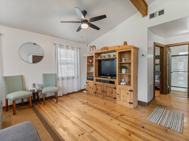 1225 Private Road 652, Sargent, TX 77414