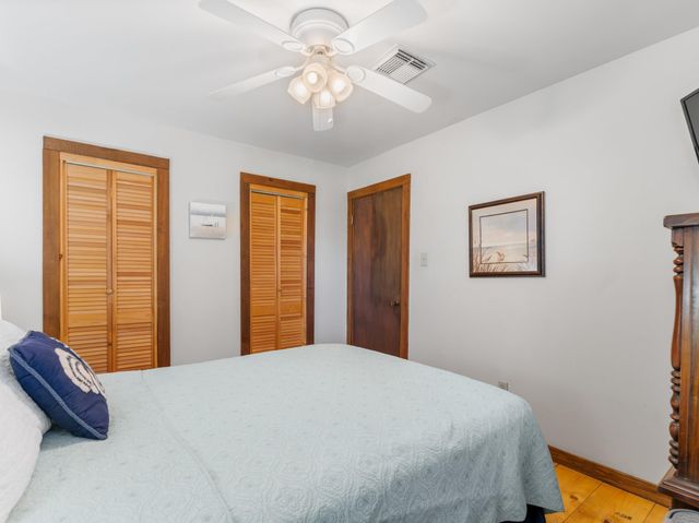 1225 Private Road 652, Sargent, TX 77414