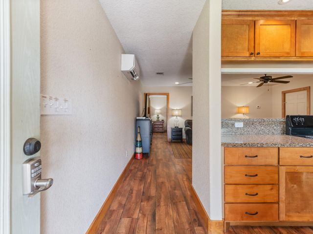 1225 Private Road 652, Sargent, TX 77414